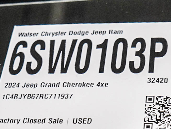 Used 2024 Jeep Grand Cherokee Limited 4xe AWD/4WD image 32