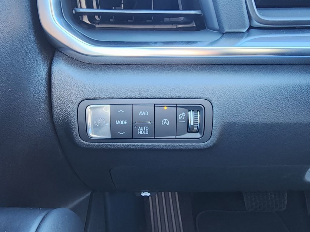 New 2026 GMC Terrain Elevation w/ Elevation Premium Package image 17