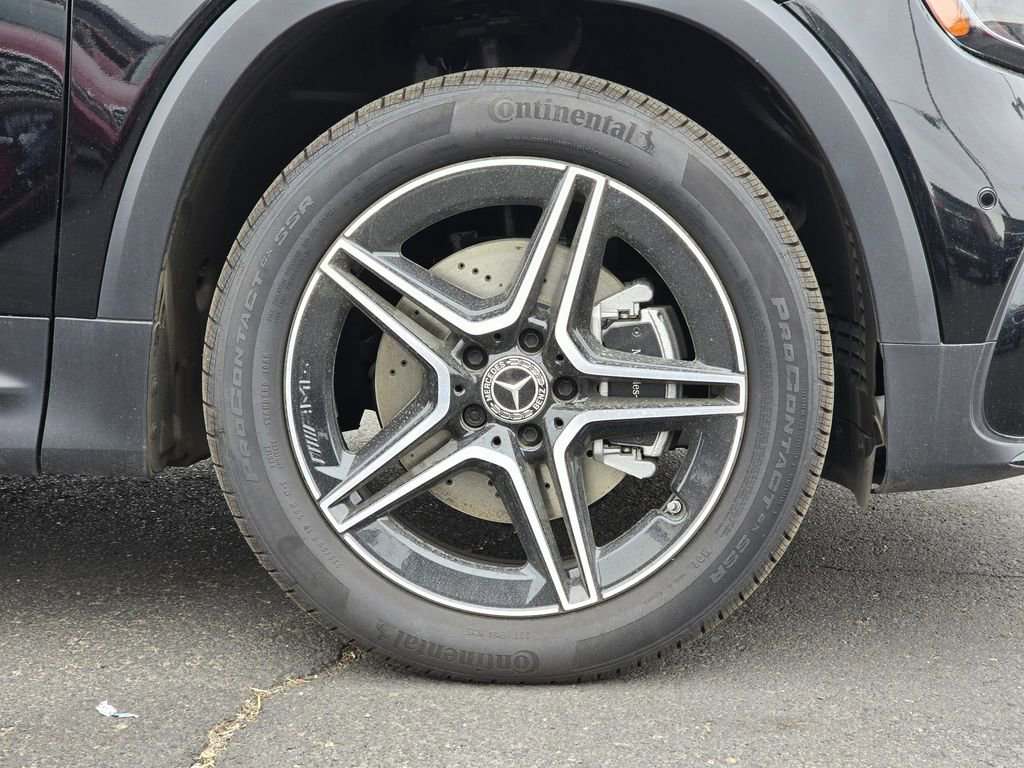 New 2024 Mercedes-Benz GLB 250 image 9