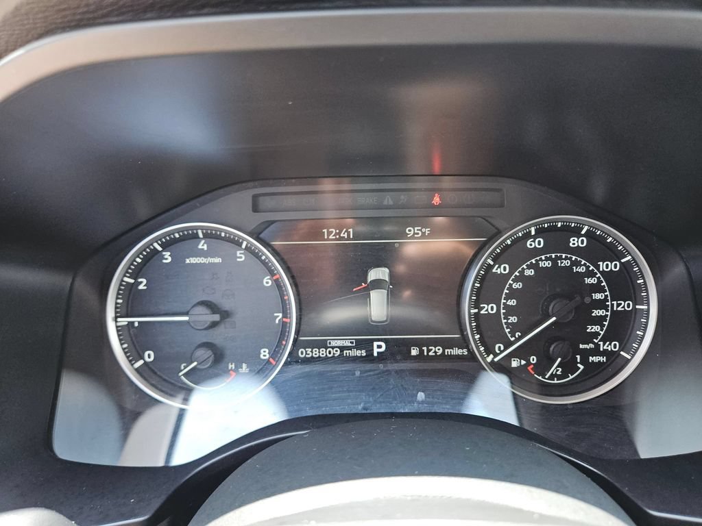 Used 2025 Mitsubishi Outlander SE FWD image 19