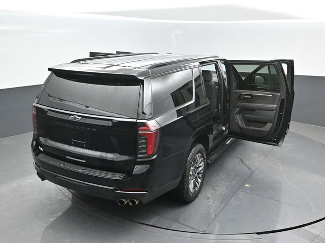 Used 2025 Chevrolet Suburban Z71 AWD/4WD image 25