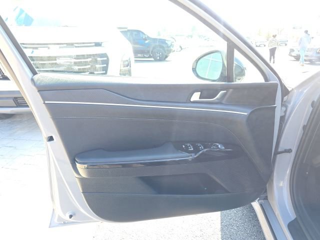 Used 2025 Kia K5 GT-Line image 14