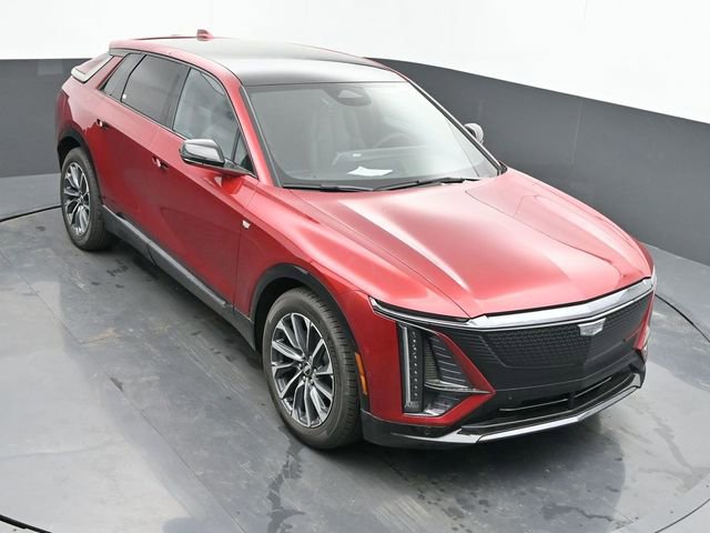 New 2025 Cadillac Lyriq Sport image 28
