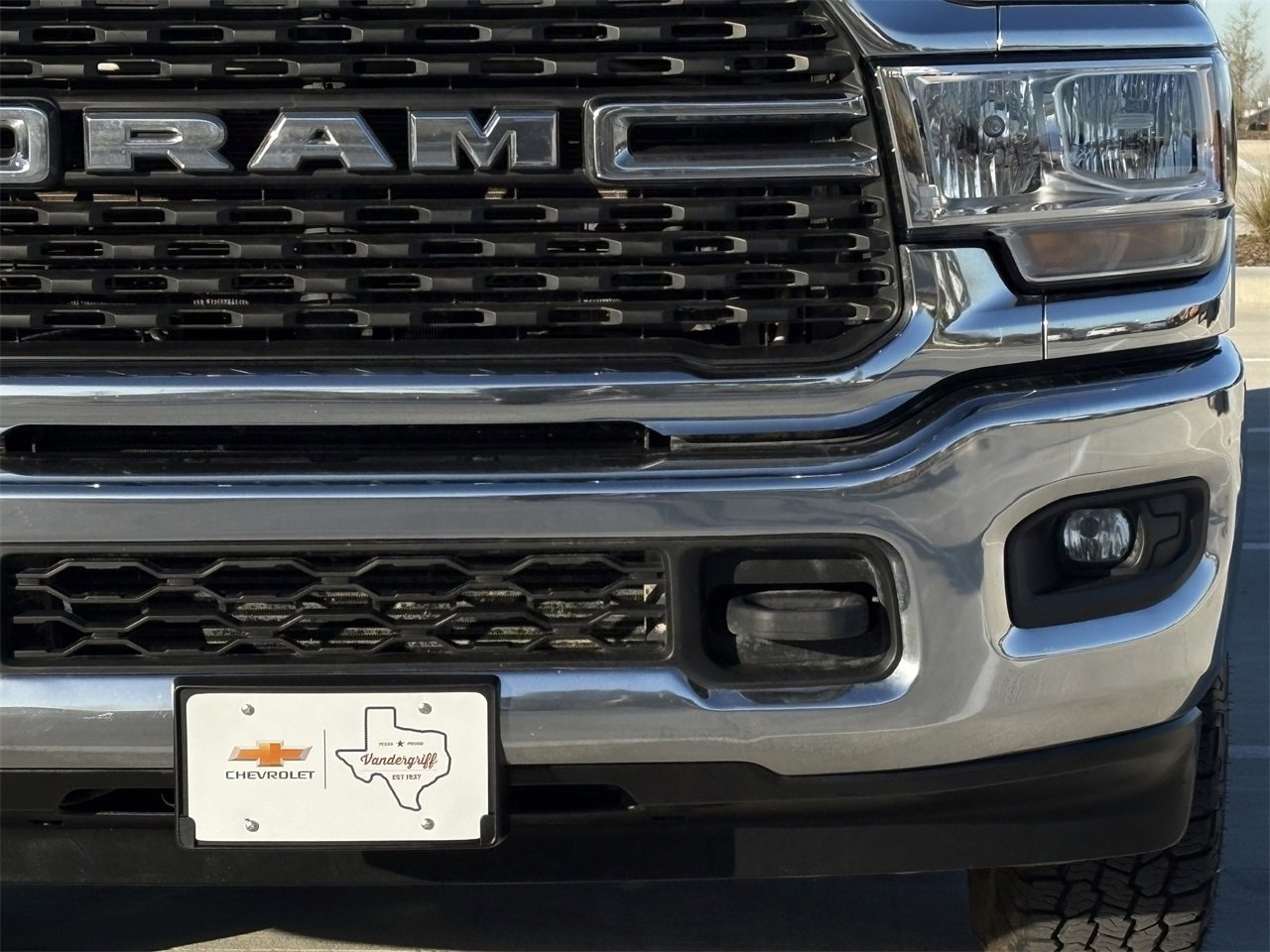 Used 2022 RAM 2500 Big Horn w/ Cold Weather Group image 10