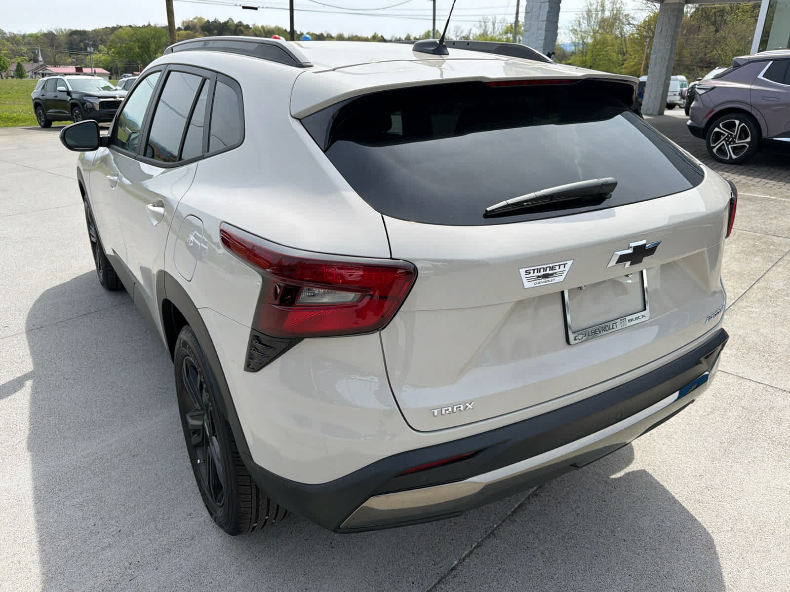 New 2026 Chevrolet Trax ACTIV w/ Sunroof Package FWD image 6