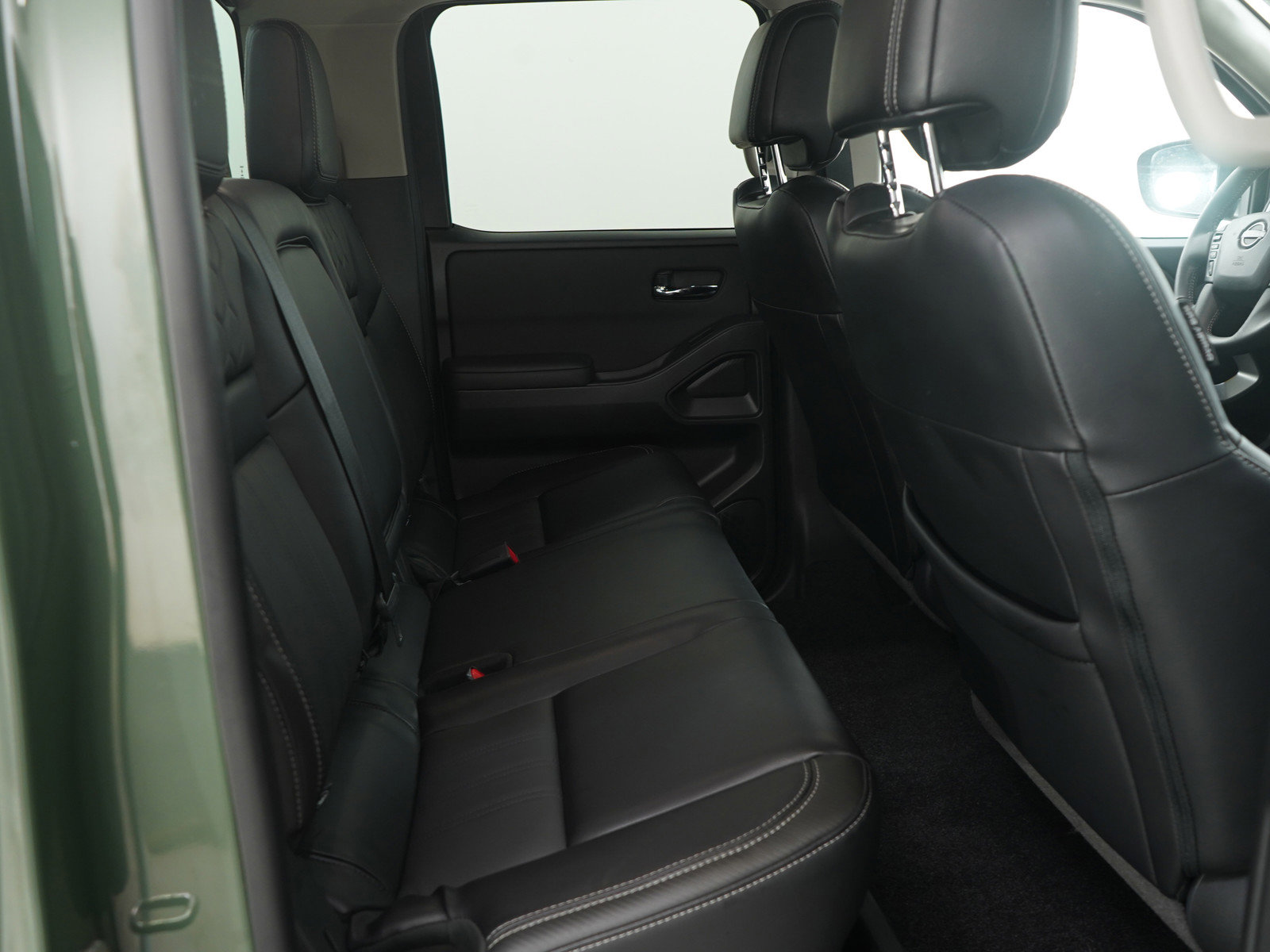 Used 2024 Nissan Frontier SL w/ Technology Package image 14