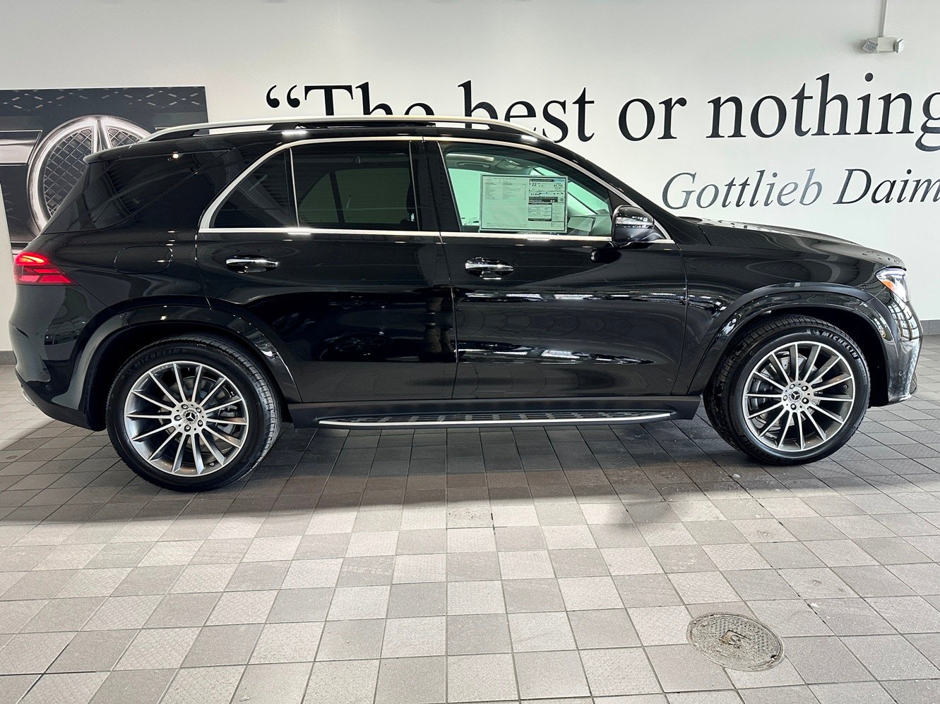 New 2026 Mercedes-Benz GLE 350 4MATIC image 3