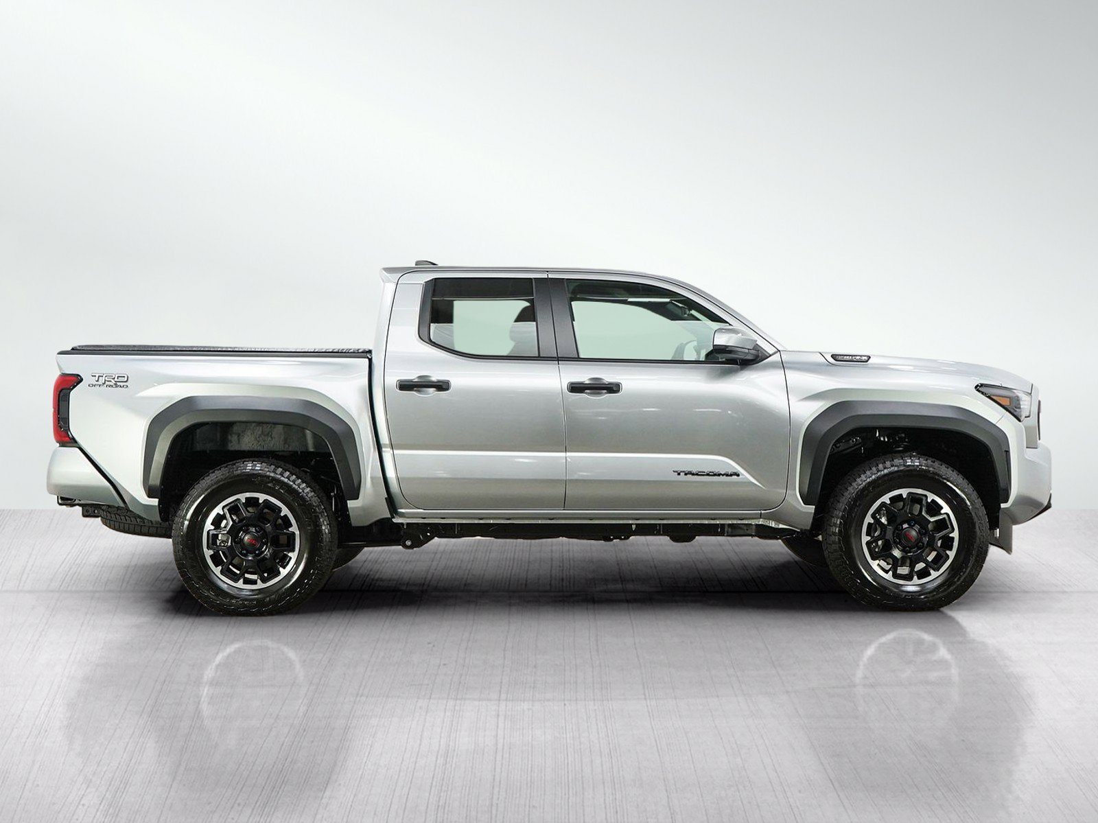 Used 2026 Toyota Tacoma TRD Off-Road AWD/4WD image 8