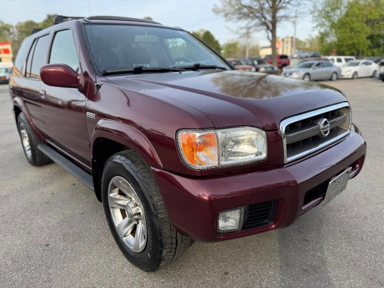 Used 2004 Nissan Pathfinder LE Platinum image 5