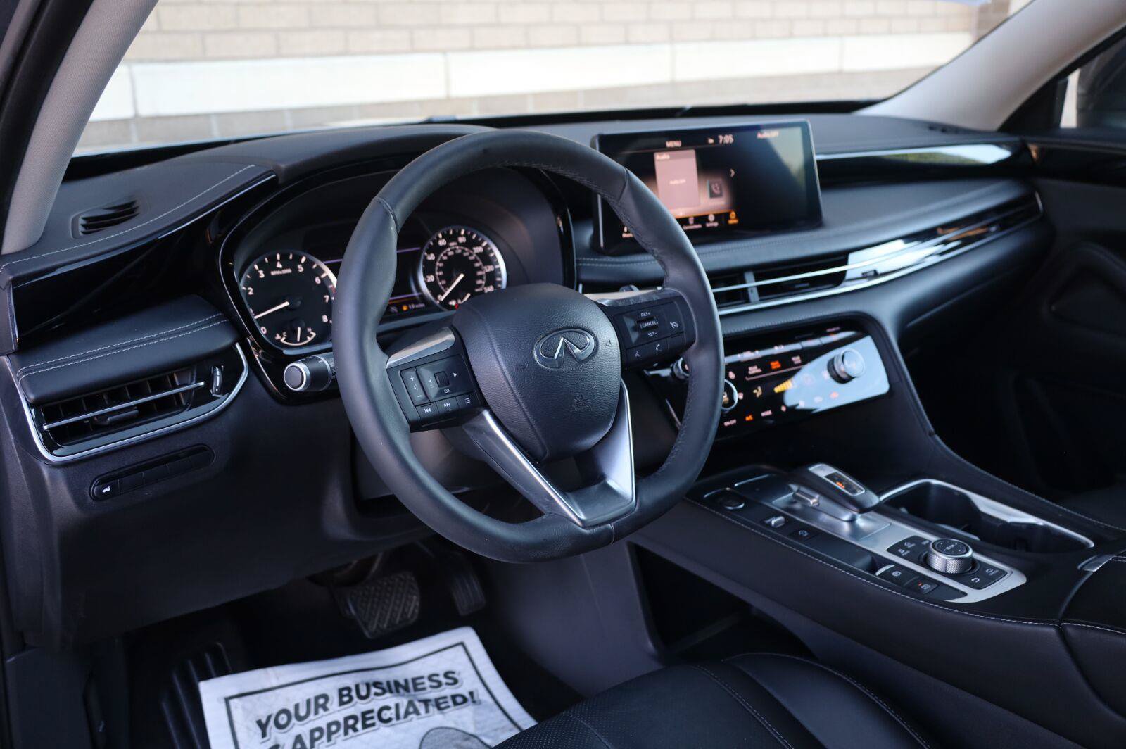 Used 2023 INFINITI QX60 Pure FWD image 16