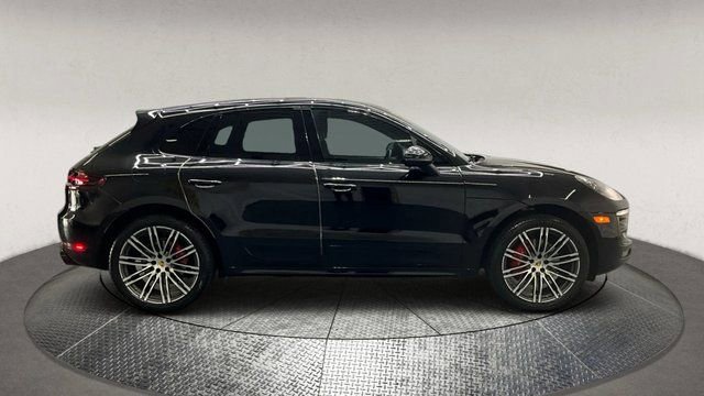 Used 2018 Porsche Macan GTS w/ Premium Package Plus image 9
