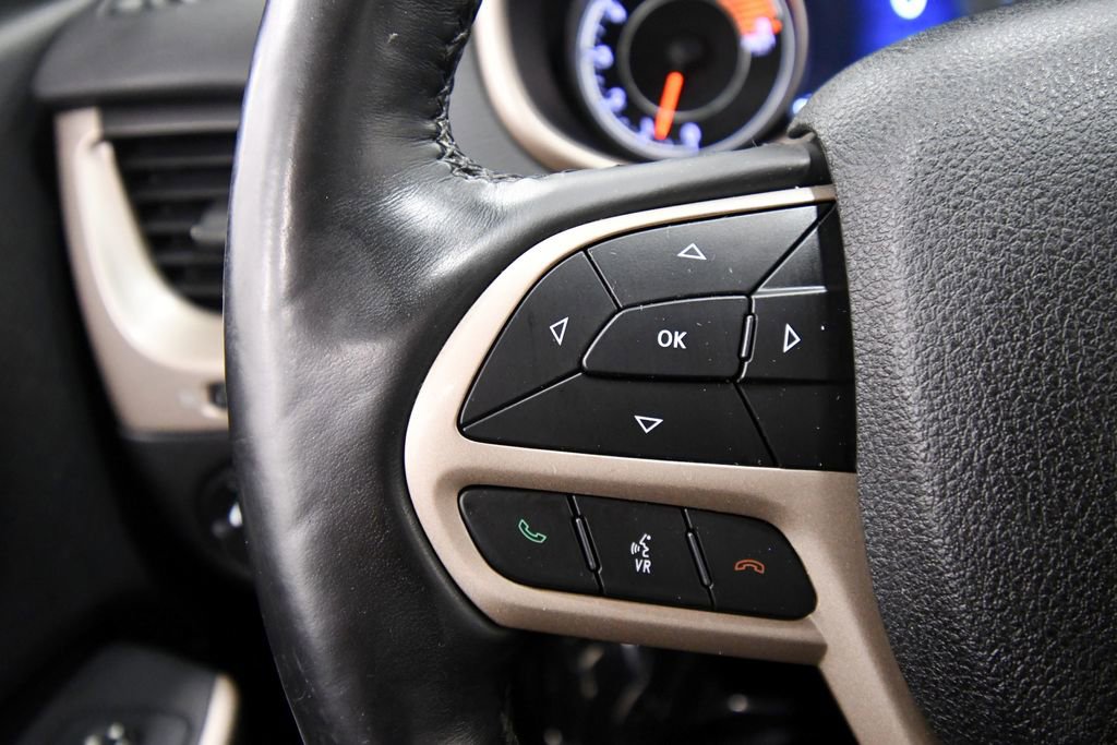 Used 2017 Jeep Cherokee Limited image 20
