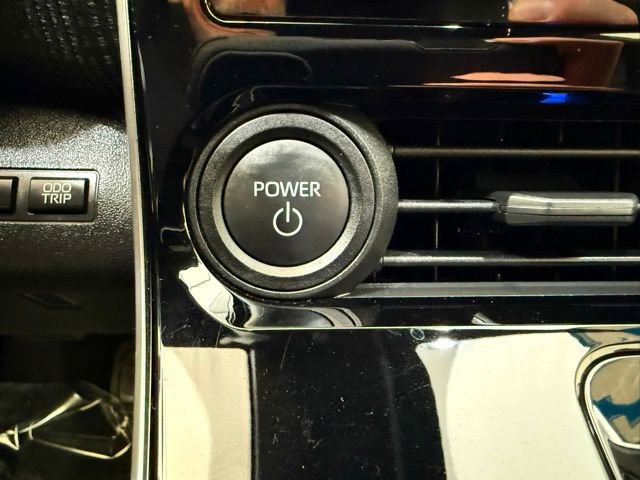 Used 2024 Toyota bZ4X XLE w/ Weather Package image 38