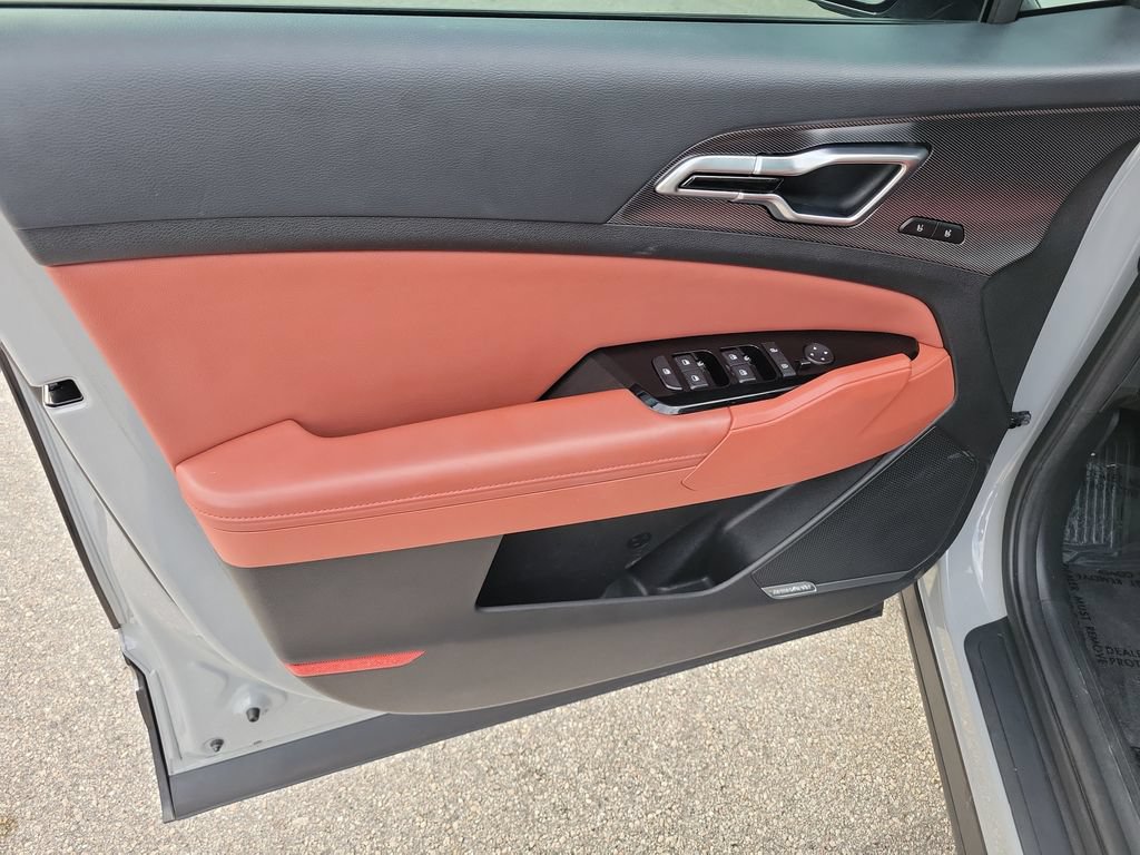 Used 2023 Kia Sportage SX FWD image 21