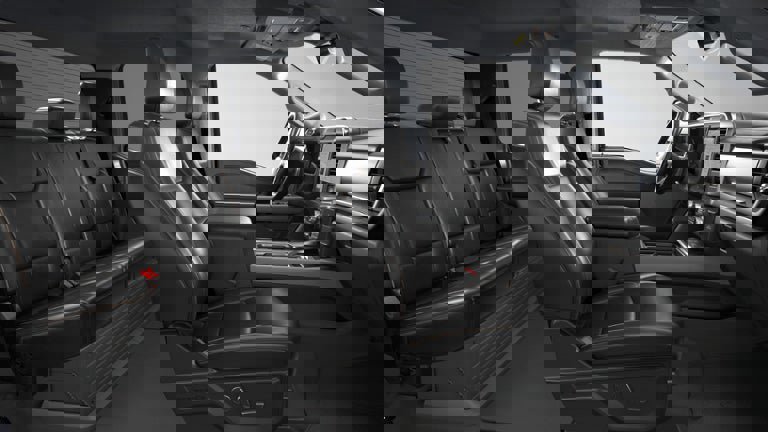 New 2026 Ford F250 Lariat w/ Black Appearance Package image 18