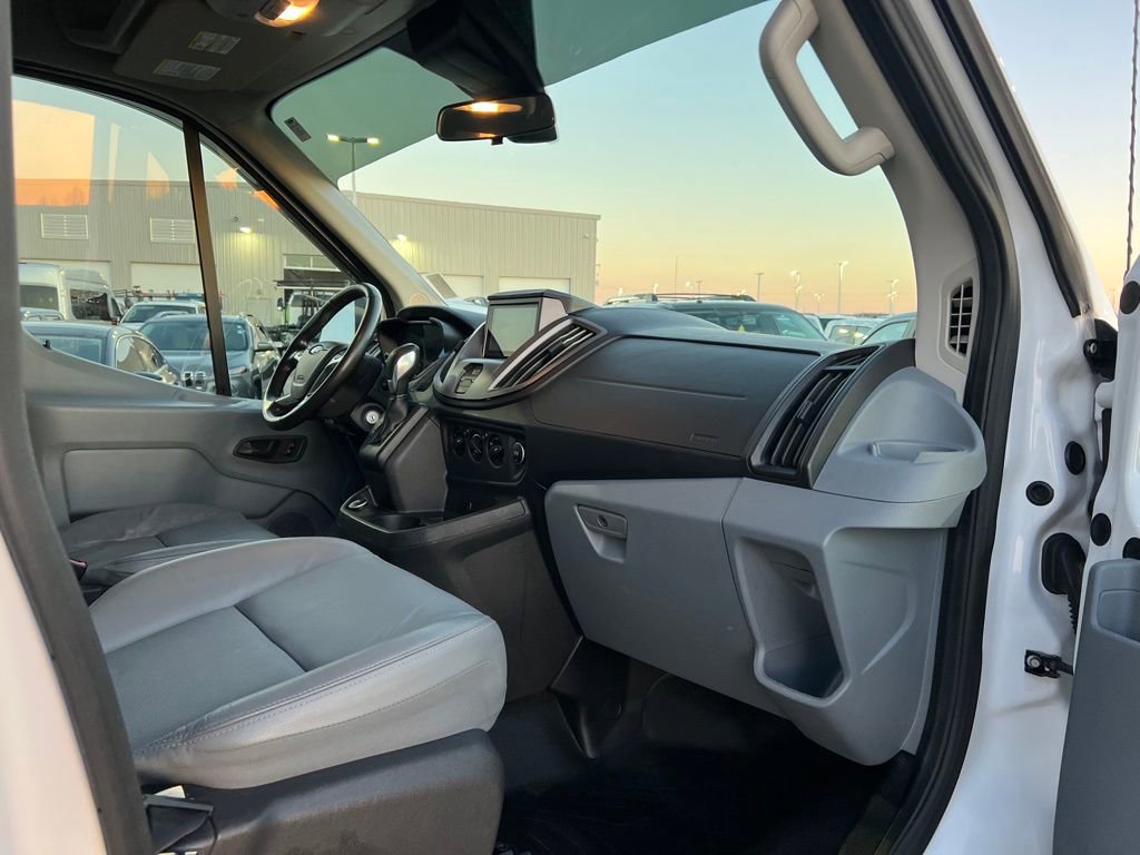 Used 2018 Ford Transit 350 138 DRW w/ Premium Package image 8