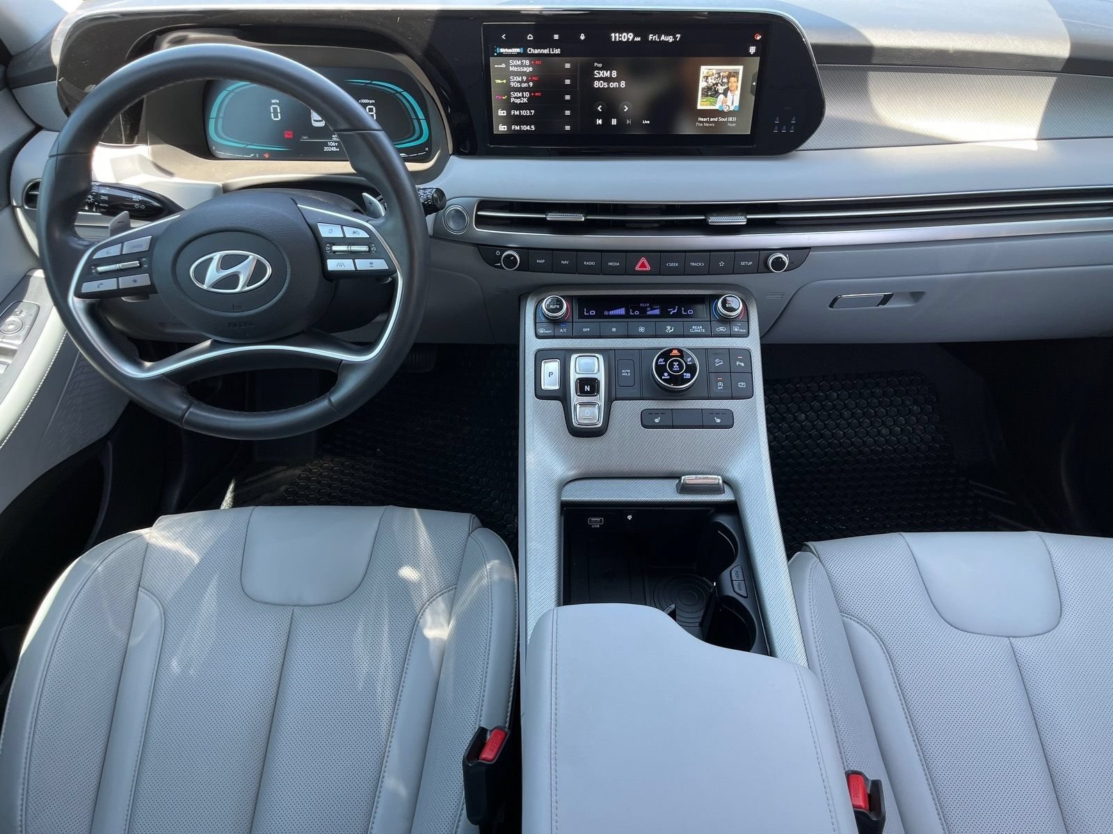Used 2025 Hyundai Palisade SEL AWD/4WD image 12