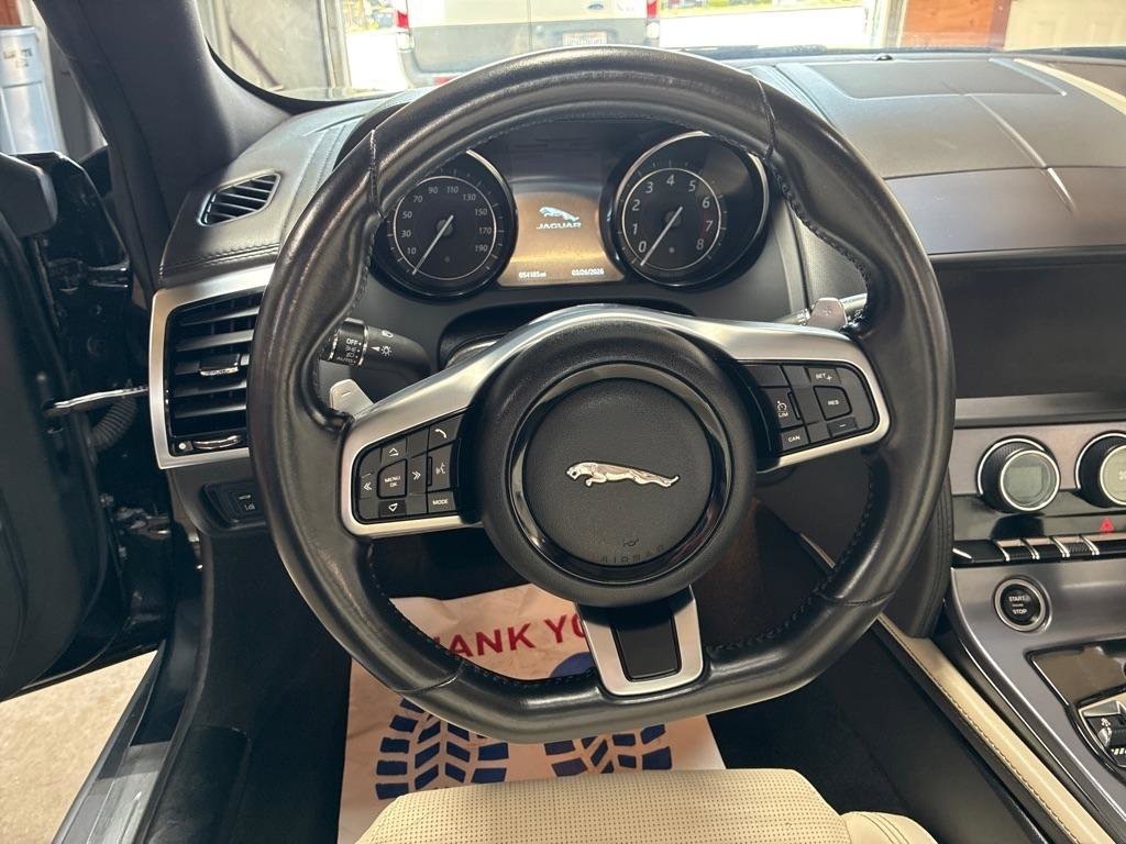 Used 2020 Jaguar F-TYPE Convertible image 22