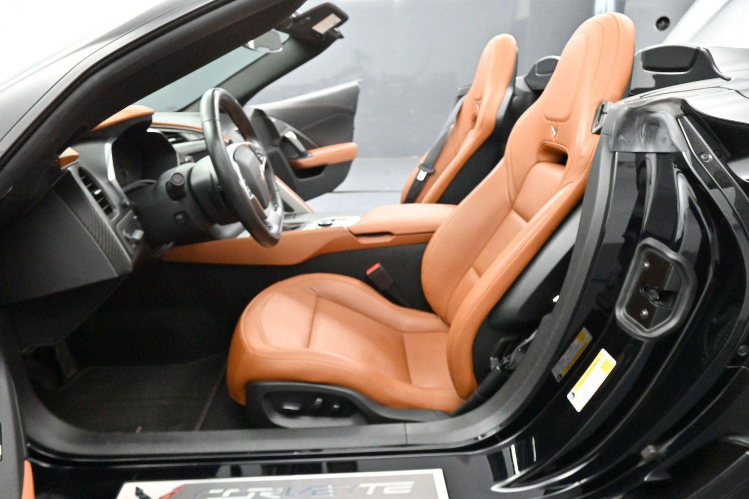 Used 2019 Chevrolet Corvette Grand Sport RWD image 13