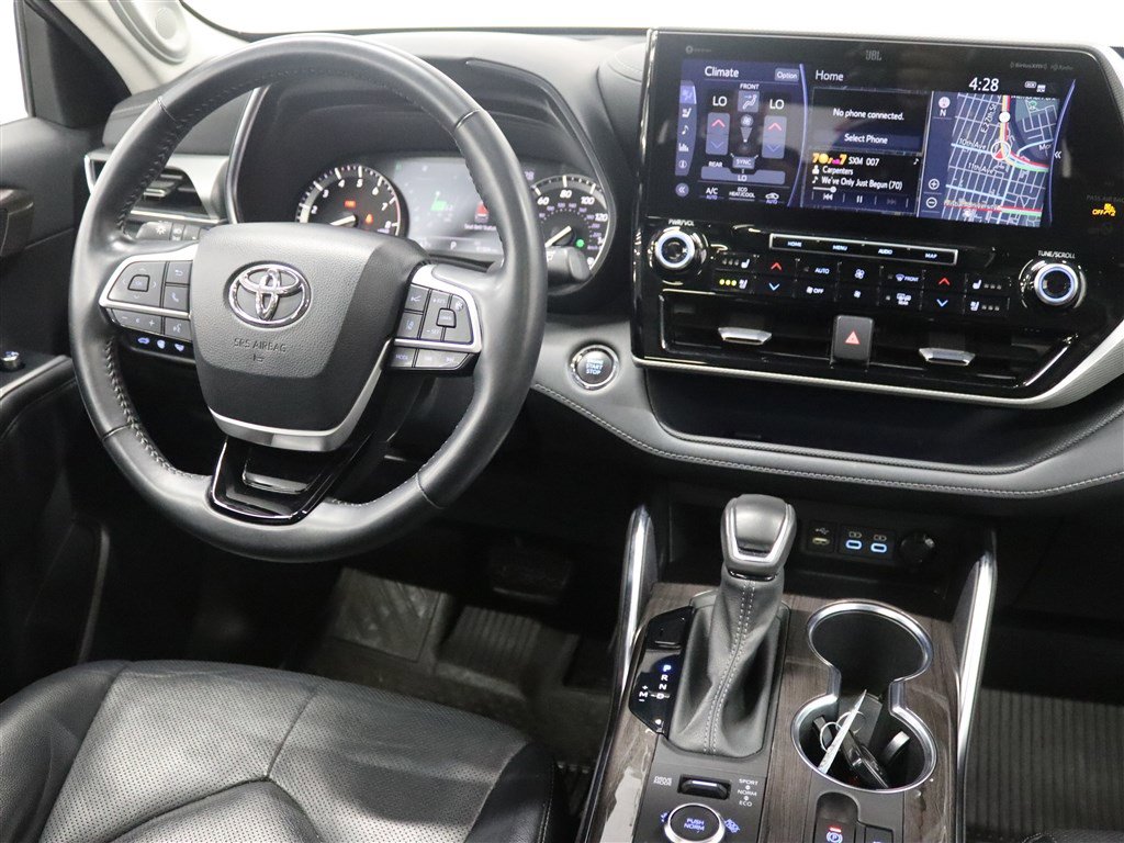 Used 2022 Toyota Highlander Platinum AWD/4WD image 24