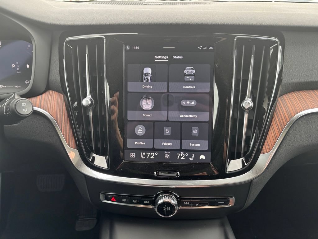 New 2026 Volvo V60 B5 Cross Country Plus w/ Protection Package Premier AWD/4WD image 14