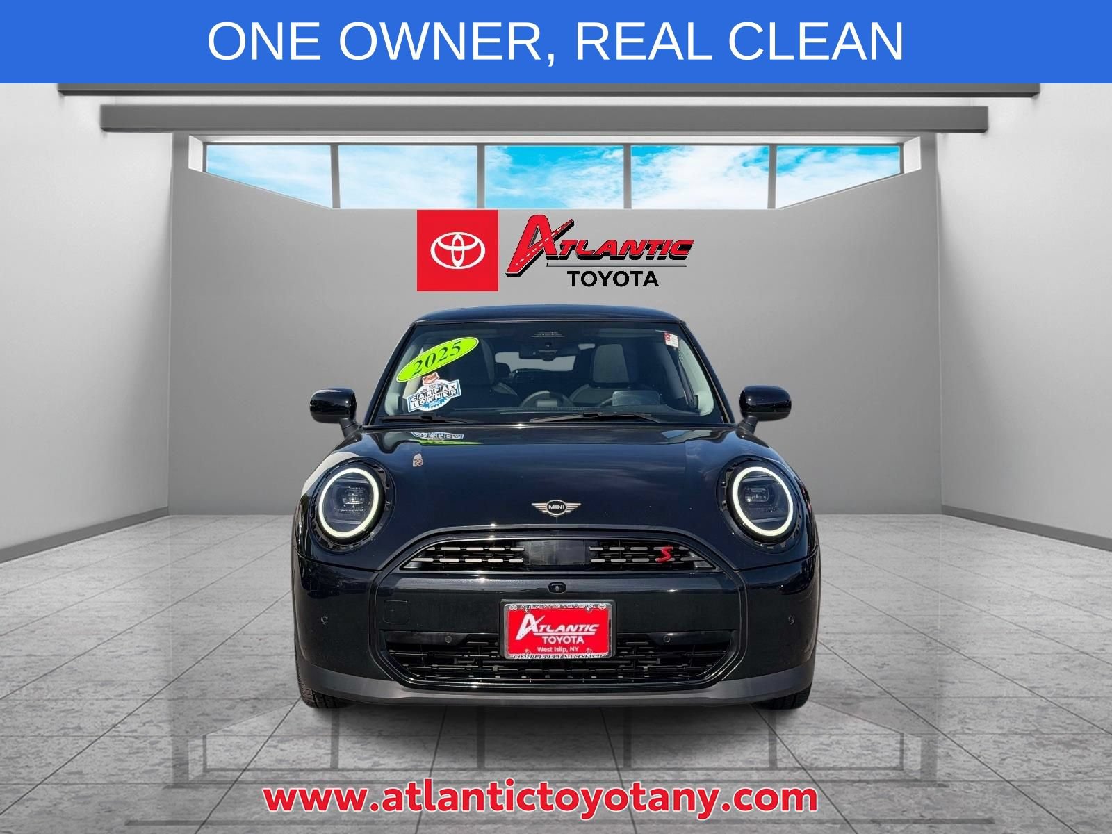 Used 2025 MINI Cooper S FWD image 2