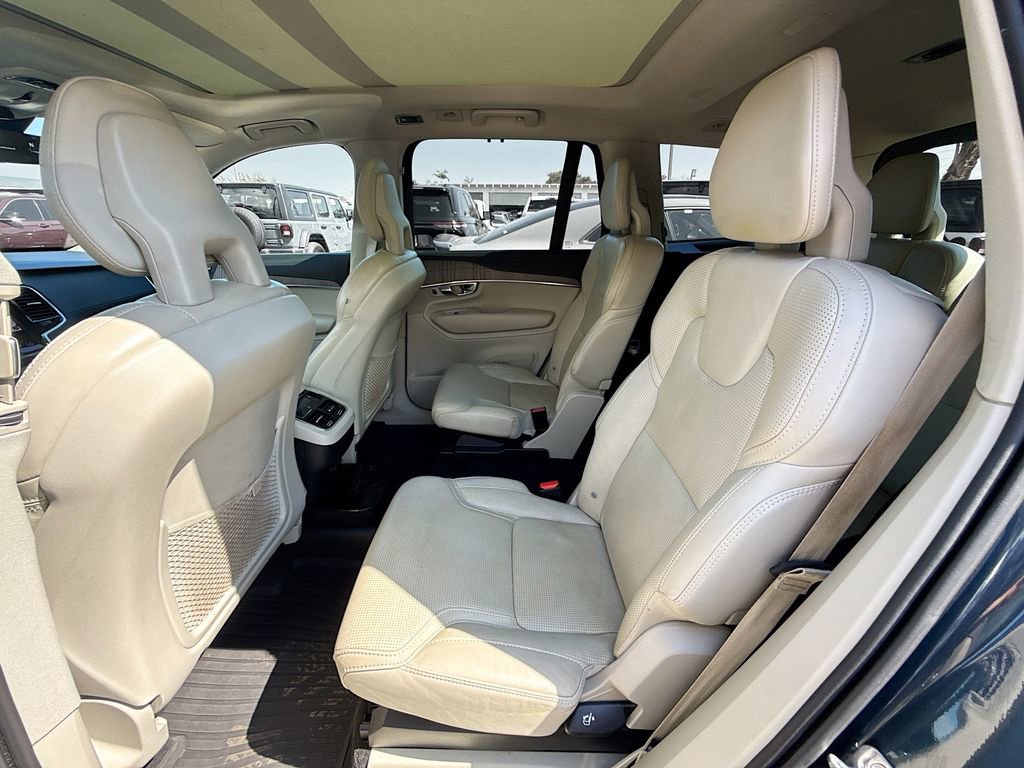 Used 2021 Volvo XC90 T6 Inscription w/ Climate Package image 27
