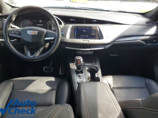 Certified 2023 Cadillac XT4 Sport FWD image 15