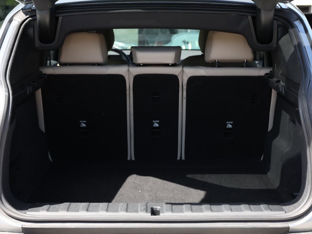 Used 2025 BMW X2 xDrive28i w/ Convenience Package image 8