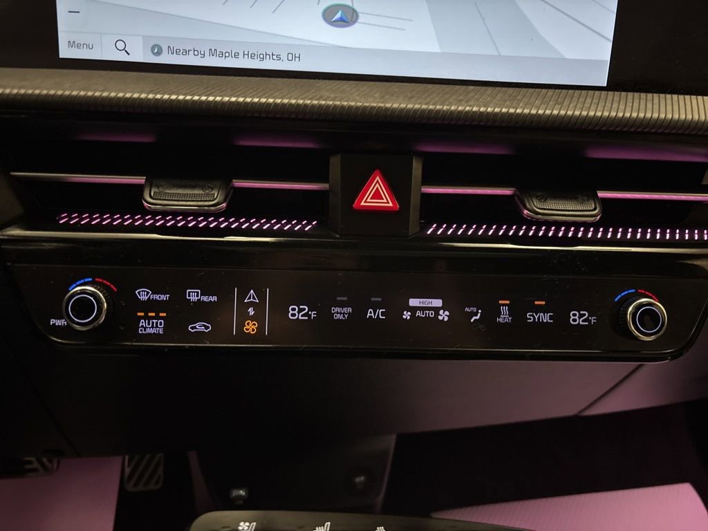 Used 2023 Kia EV6 GT-Line w/ GT-Line White Seat Package image 21