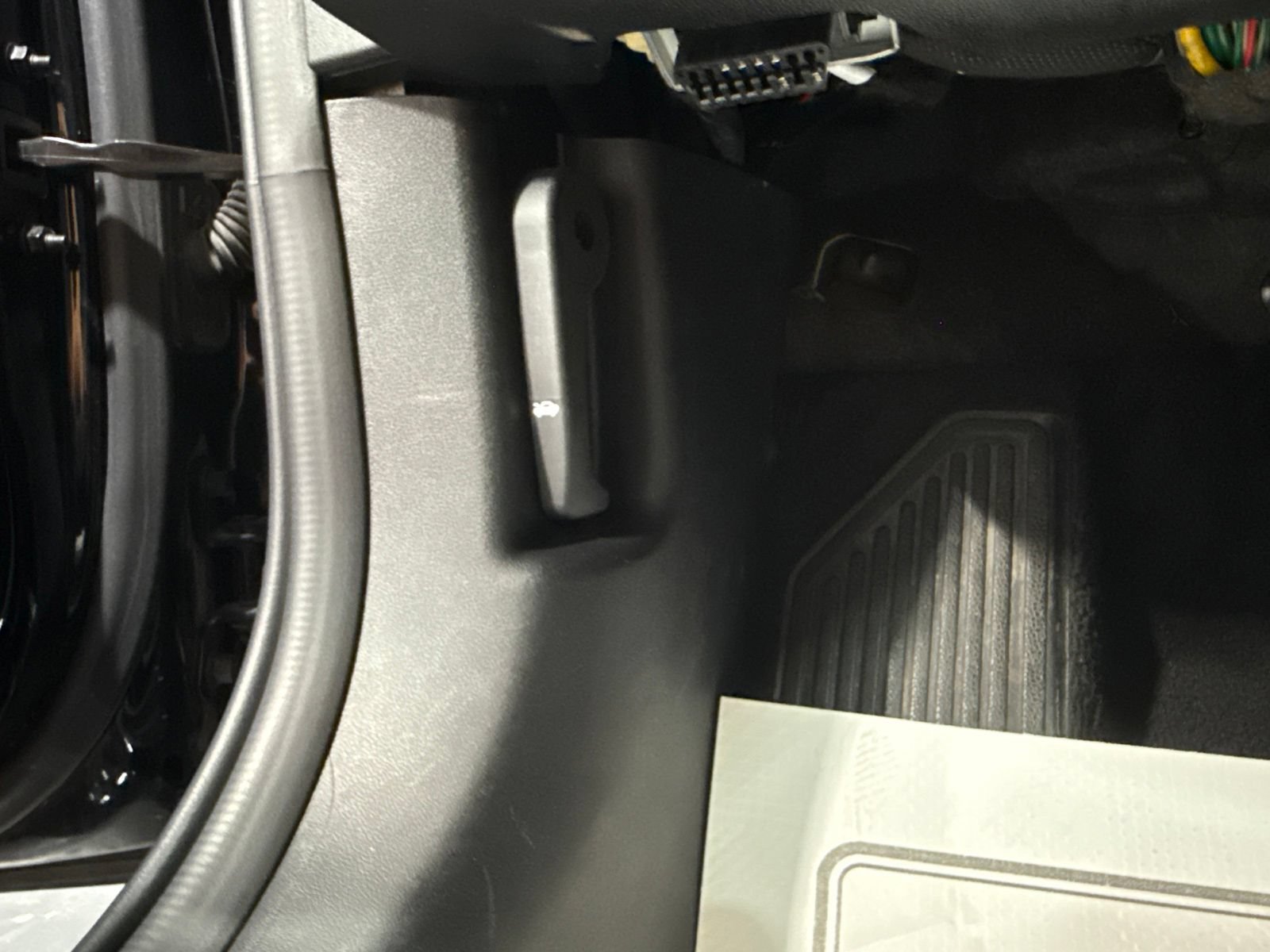 Used 2024 Hyundai Elantra Limited FWD image 41
