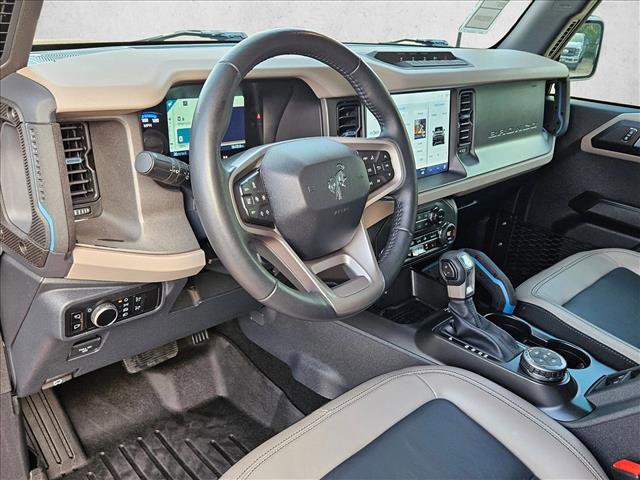 Used 2024 Ford Bronco Wildtrak image 10