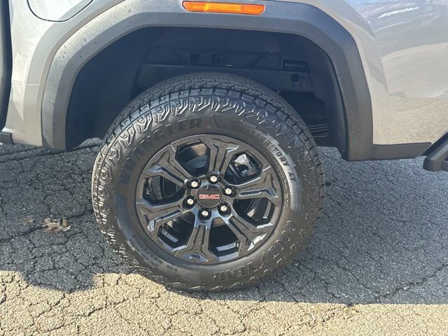 Used 2025 GMC Canyon Elevation w/ Convenience Package image 23