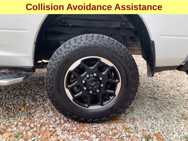 Used 2025 RAM 2500 Laramie AWD/4WD image 10