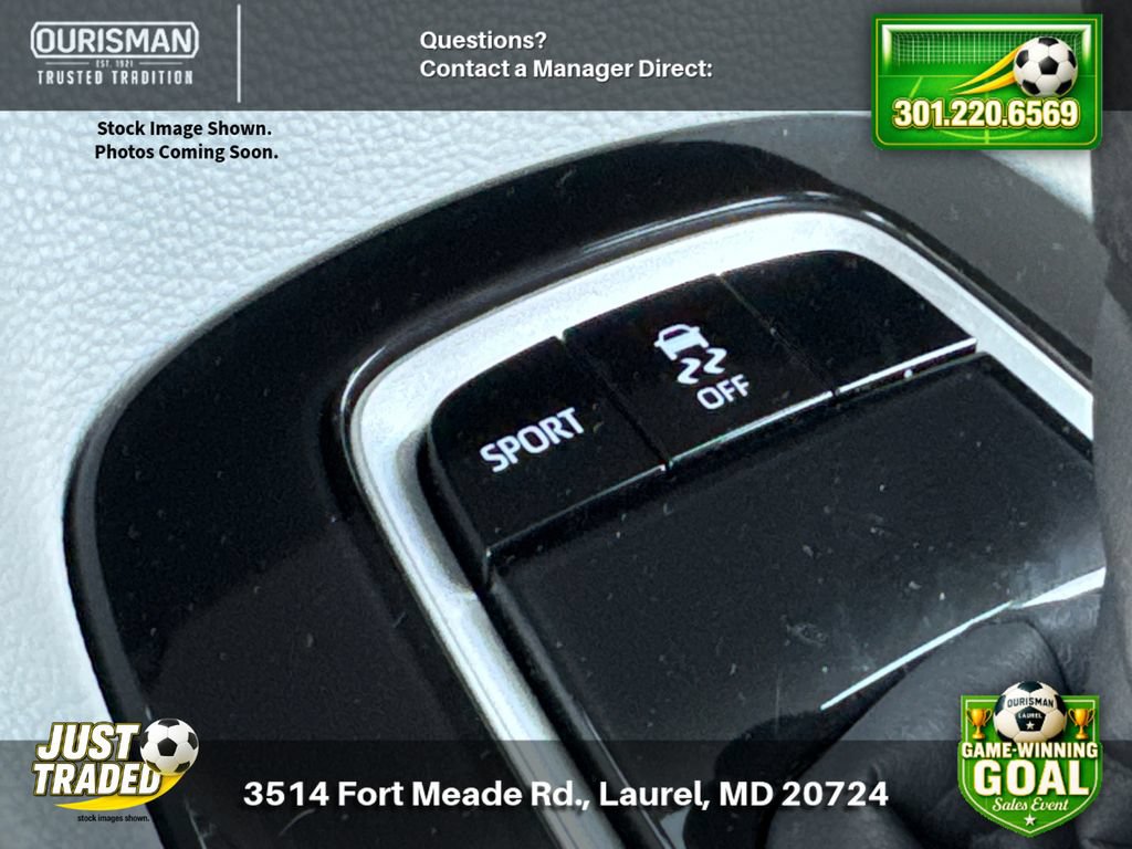 Used 2021 Toyota Corolla SE FWD image 24
