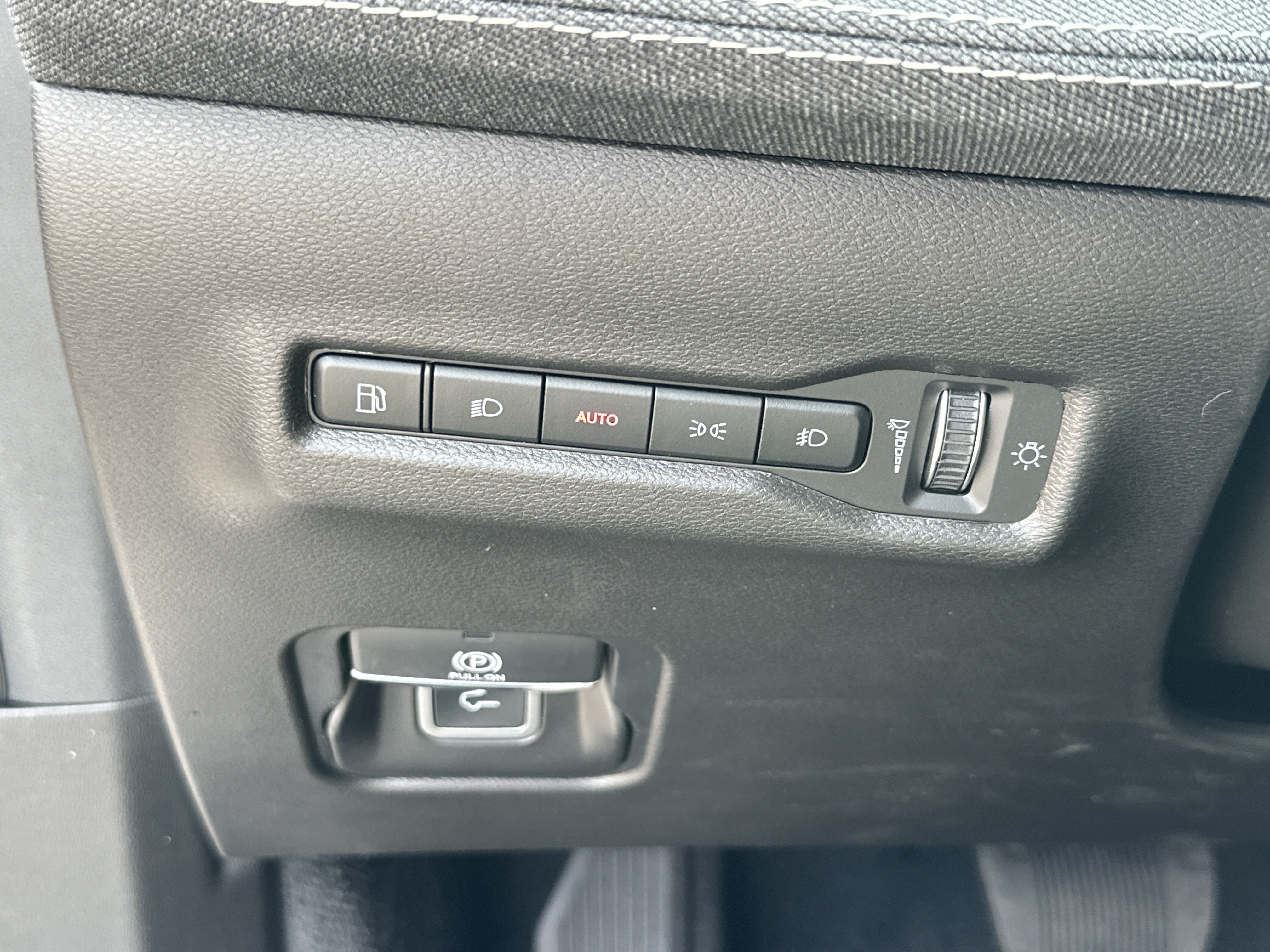 New 2026 Jeep Cherokee Laredo AWD/4WD image 10