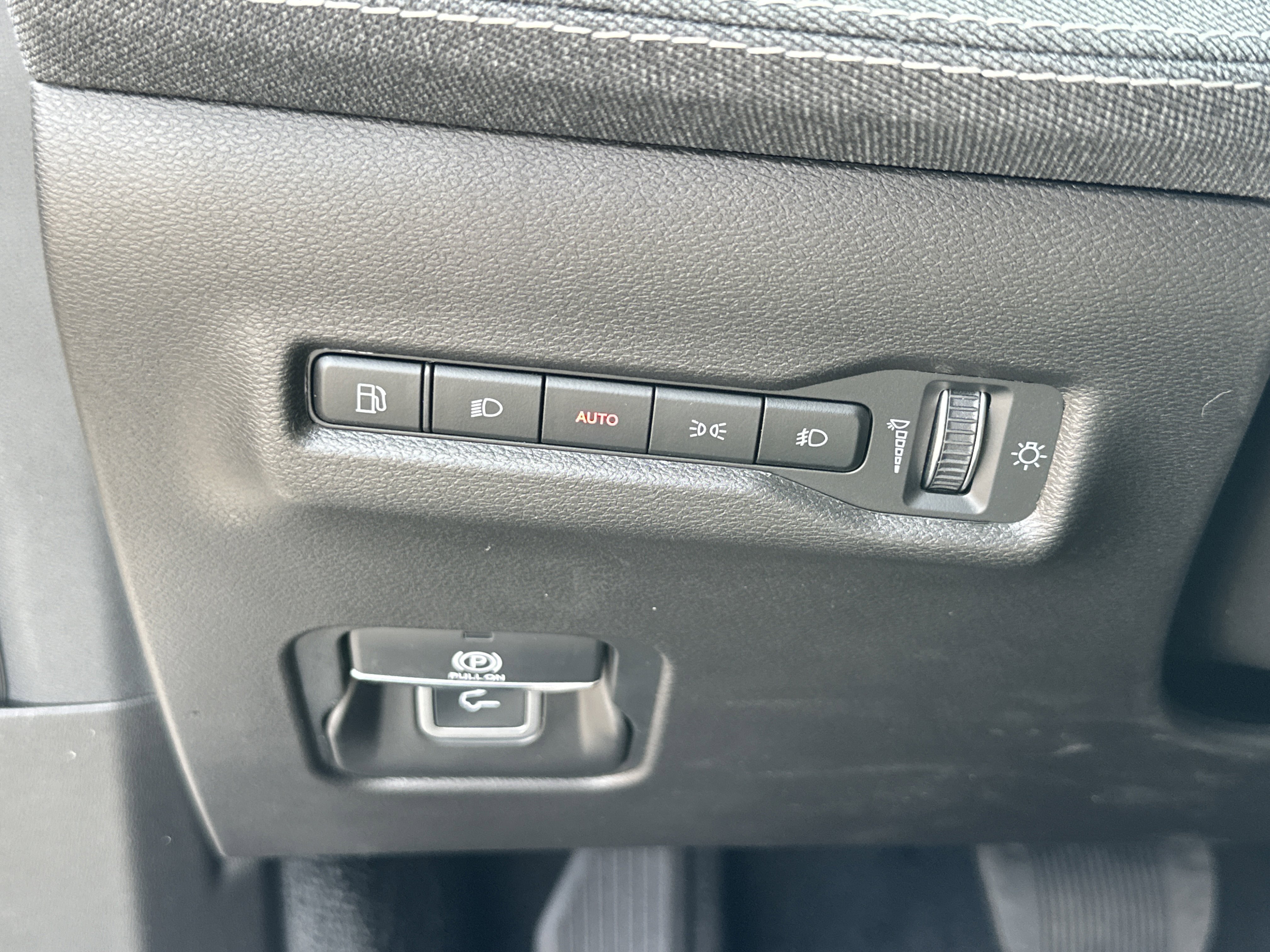 New 2026 Jeep Cherokee Laredo AWD/4WD image 10