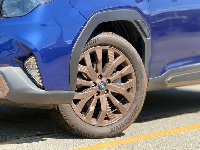 Used 2025 Subaru Forester Sport AWD/4WD image 2