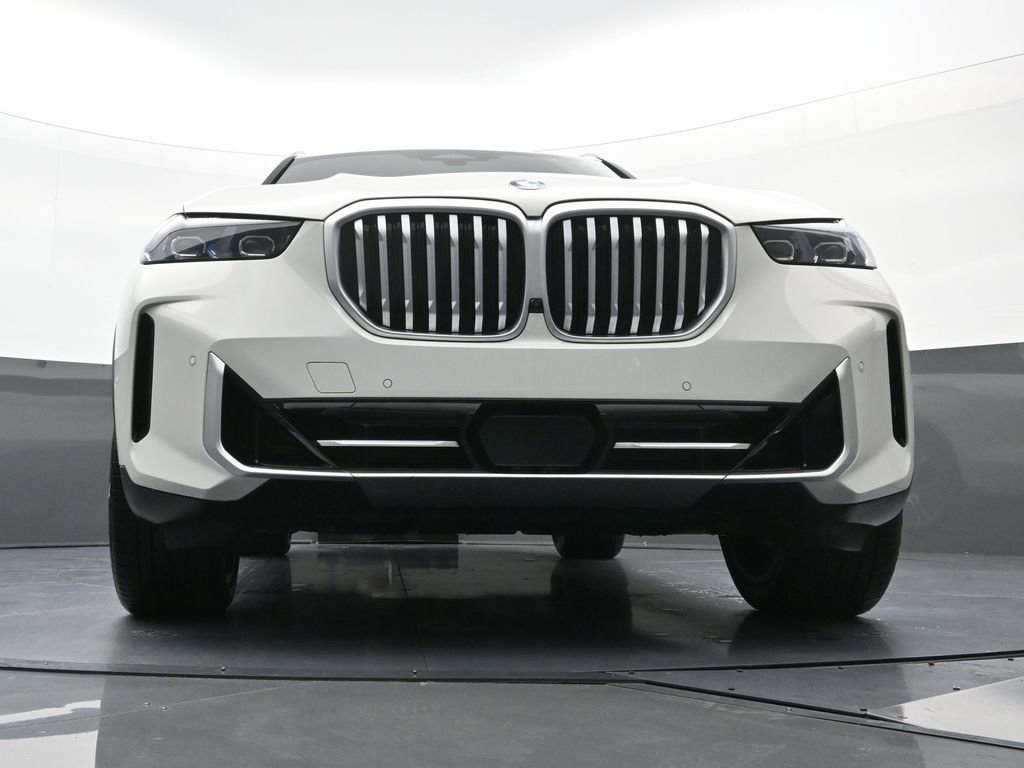 New 2026 BMW X5 xDrive40i w/ Climate Comfort Package image 22