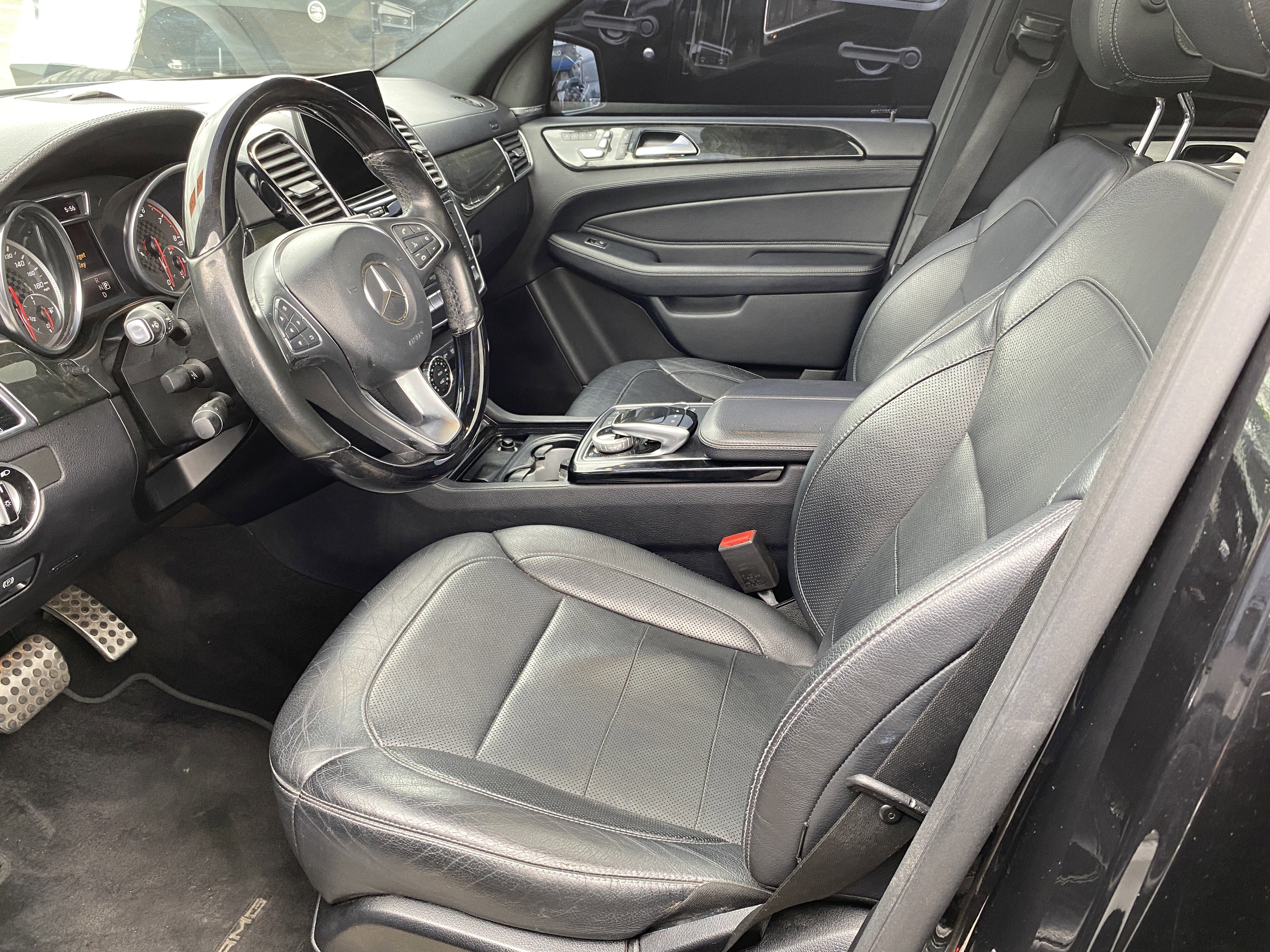 Used 2018 Mercedes-Benz GLE 43 AMG 4MATIC w/ Premium 2 Package image 16