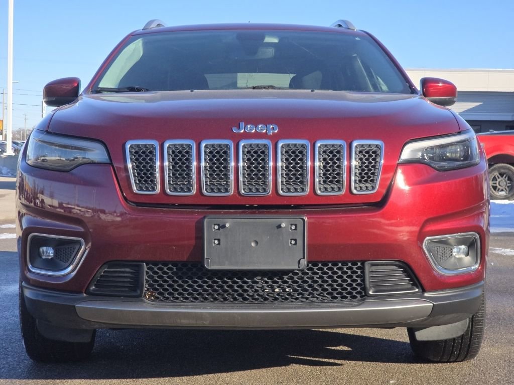 Used 2019 Jeep Cherokee Limited image 3
