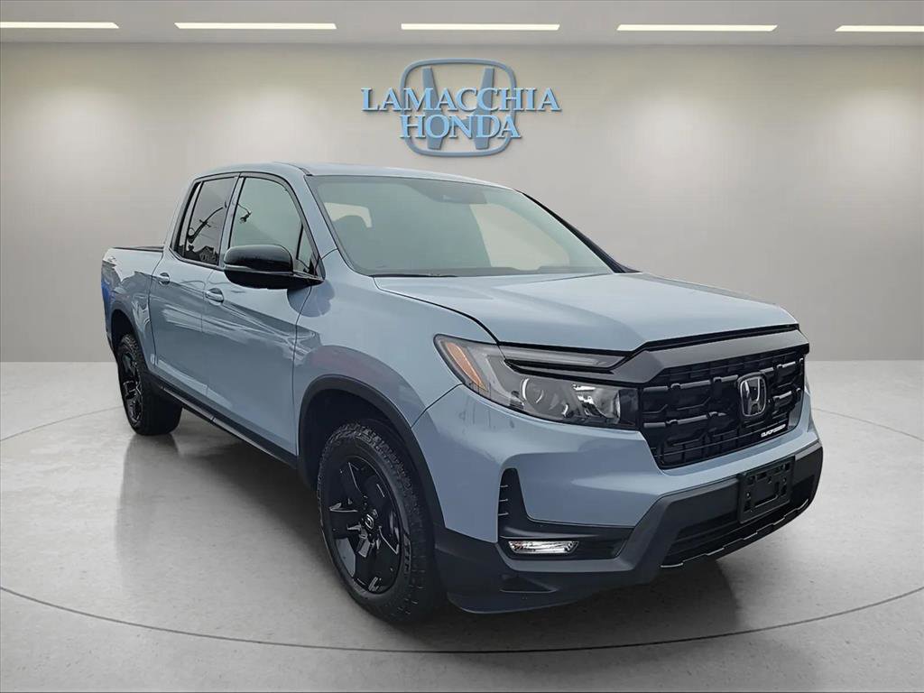 Used 2025 Honda Ridgeline Black Edition image 10