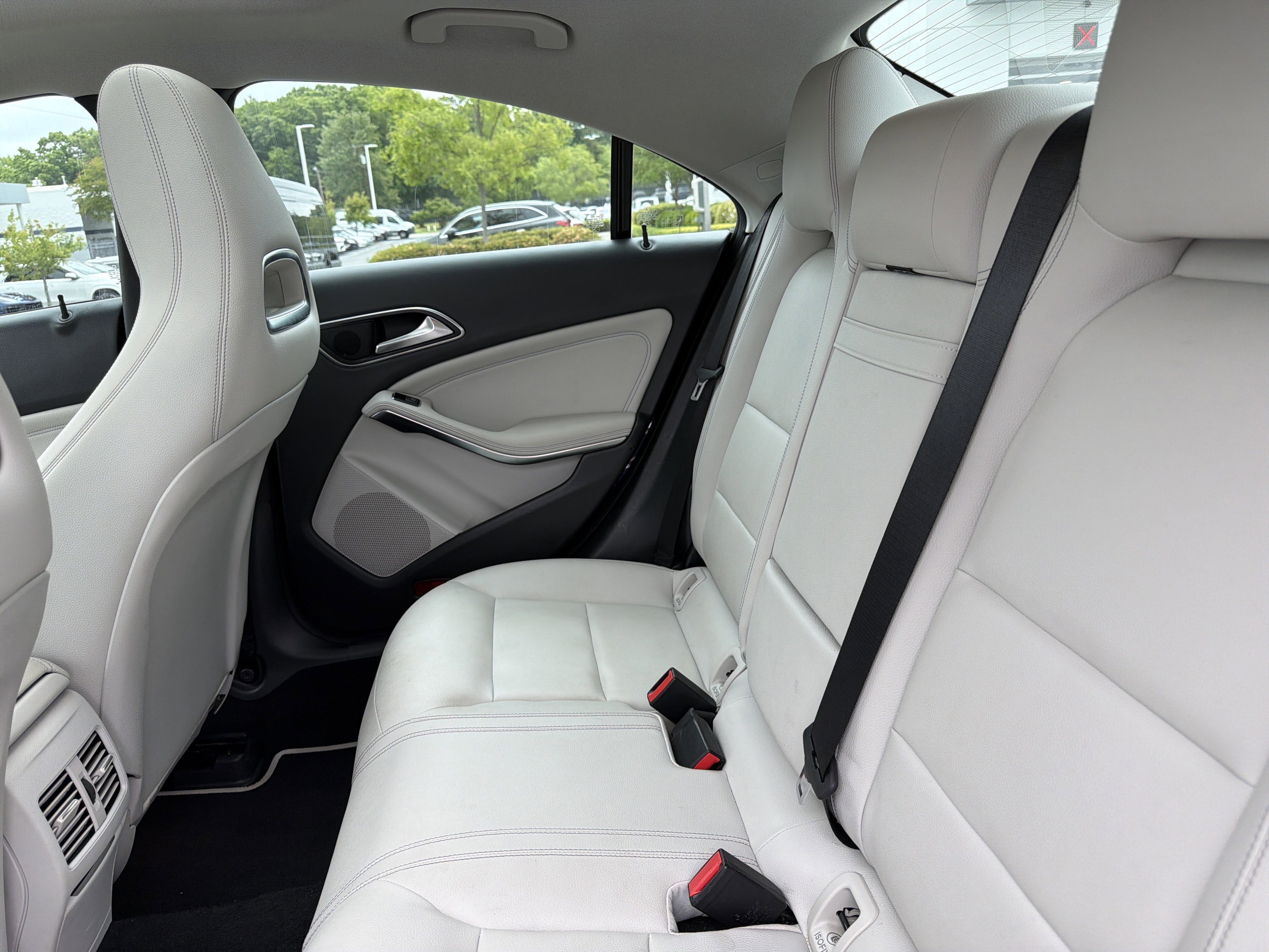 Certified 2019 Mercedes-Benz CLA 250 image 32