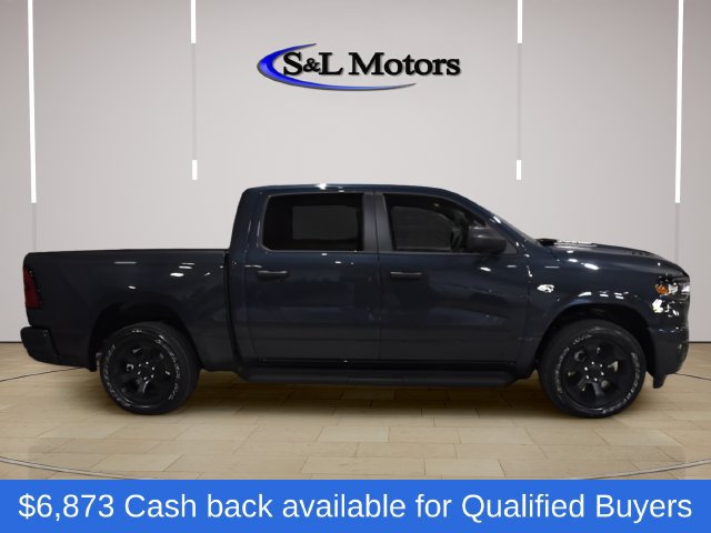 New 2026 RAM 1500 Express AWD/4WD image 13