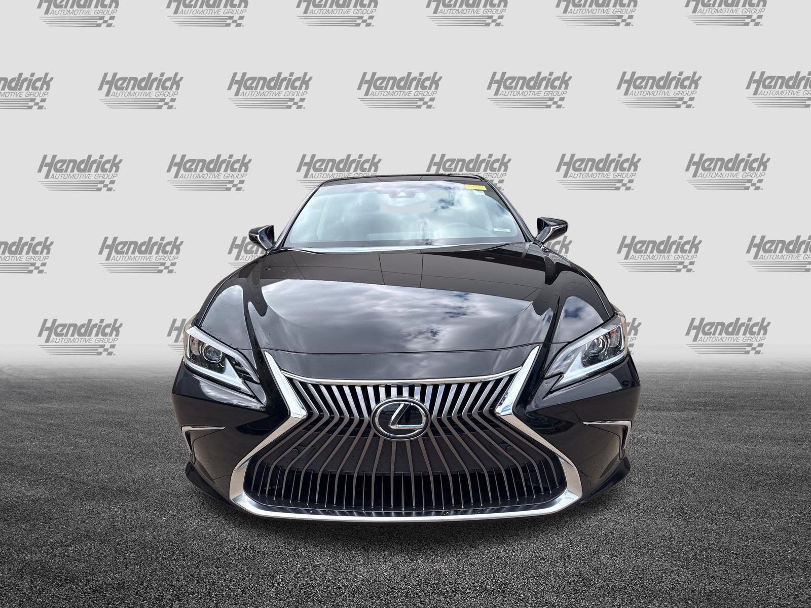 Used 2021 Lexus ES 250 w/ Premium Package AWD/4WD image 3