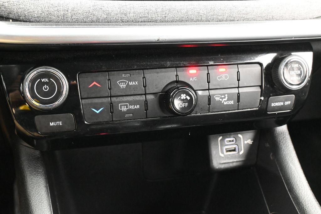 Used 2022 Jeep Compass Latitude AWD/4WD image 20