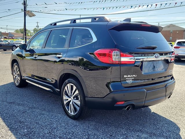 Used 2022 Subaru Ascent Touring AWD/4WD image 4