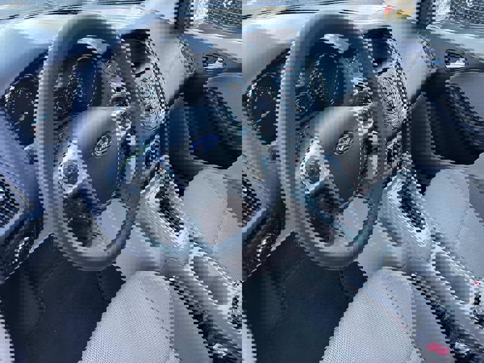 Used 2012 Ford Focus SE image 21