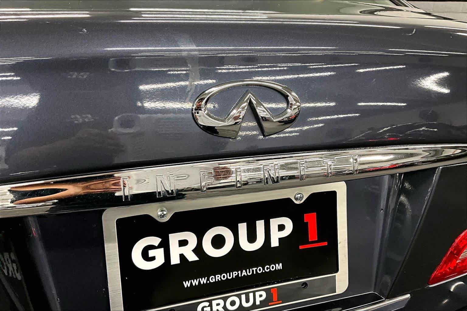 Used 2010 INFINITI M35 w/ Technology Pkg RWD image 30
