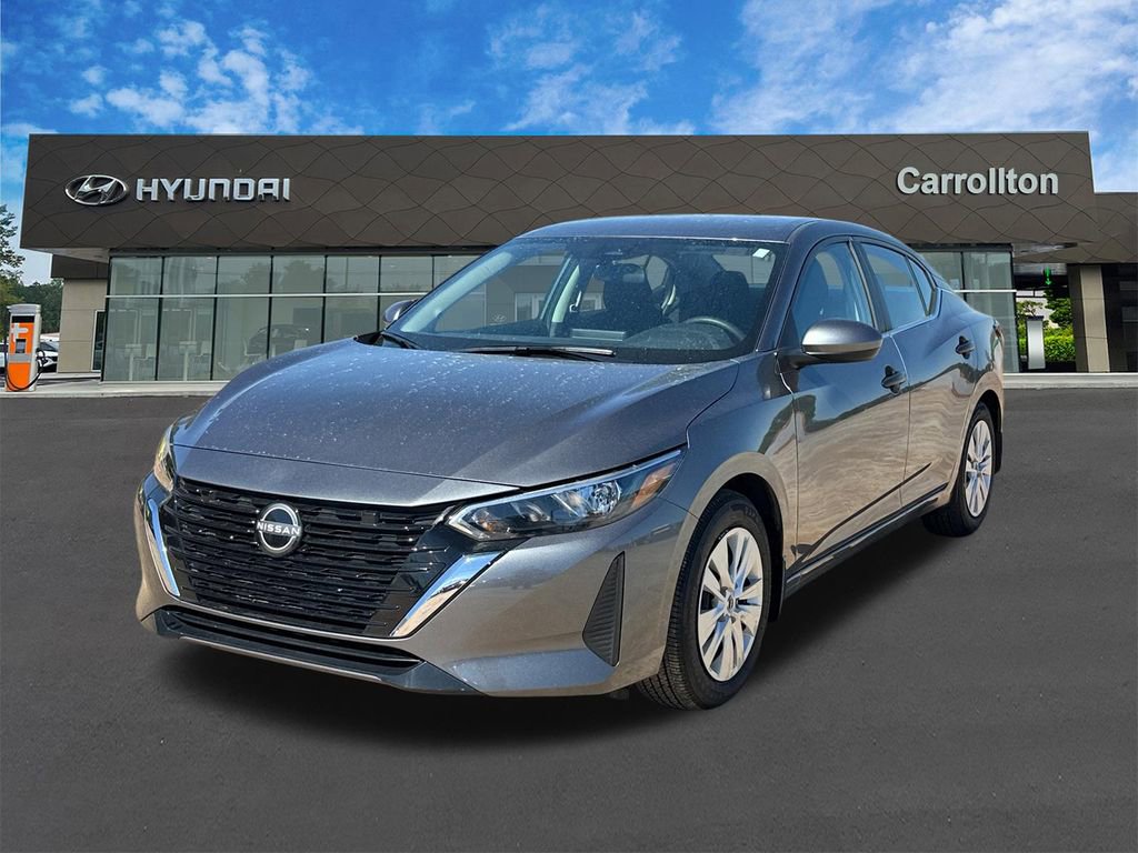 Used 2025 Nissan Sentra S image 1